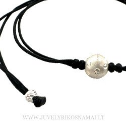 Juodo siūlo apyrankė su Sidabru