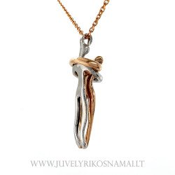 Mylimieji. Apsikabinusi pora. Auksinis pakabukas su grandinėle