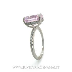 Sidabrinis žiedas su rožiniu cirkoniu