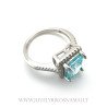 Sidabrinis žiedas su šviesiai mėlynu cirkoniu
