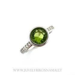 Sidabrinis žiedas su žaliu cirkoniu