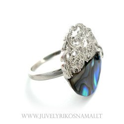 Sidabrinis žiedas su perlamutru