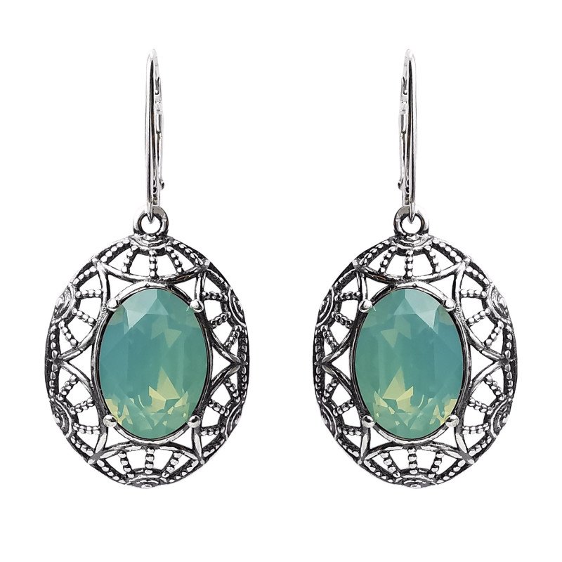 Sidabriniai kabantys auskarai su cirkoniu Sidabriniai kabantys auskarai su cirkoniu