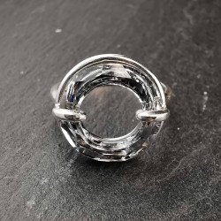 Sidabrinis žiedas su swarovski kristalu 18 mm
