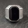 Sidabrinis žiedas su oniksu 22,2 mm