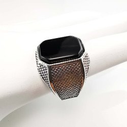 Sidabrinis žiedas su oniksu 22,2 mm