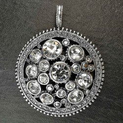 Sidabrinis pakabukas su swarovski kristalais