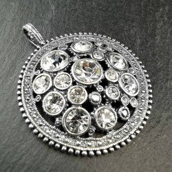Sidabrinis pakabukas su swarovski kristalais