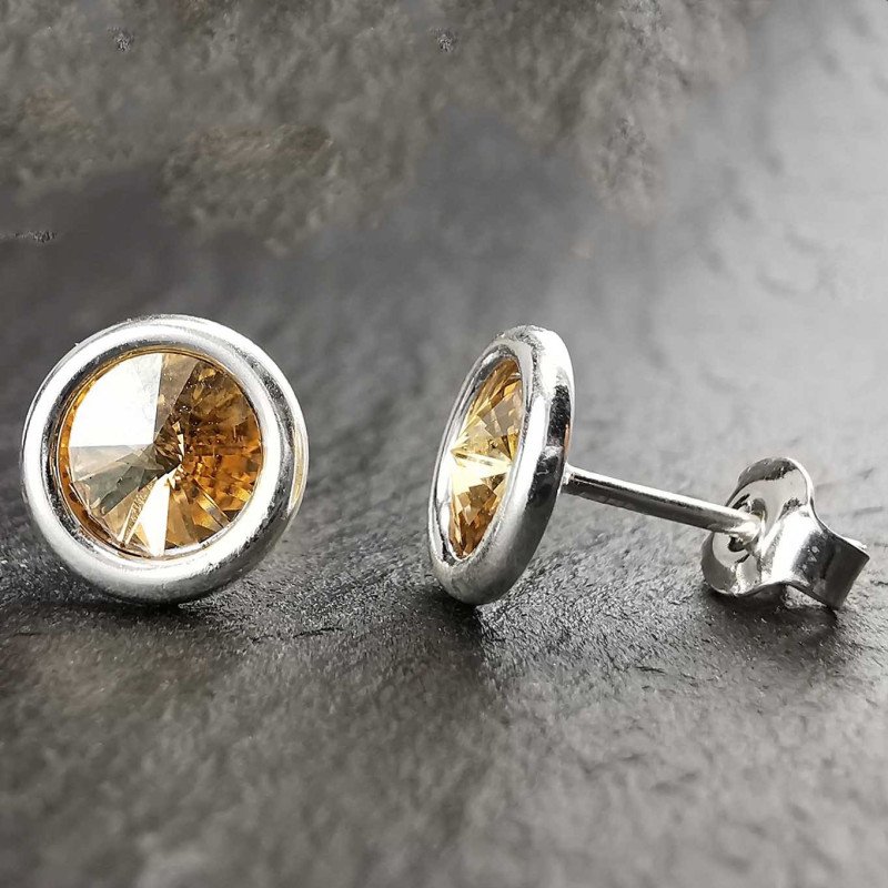 Sidabriniai auskarai su swarovski kristalu Sidabriniai auskarai su swarovski kristalu