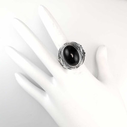 Sidabrinis žiedas su oniksu 21 mm
