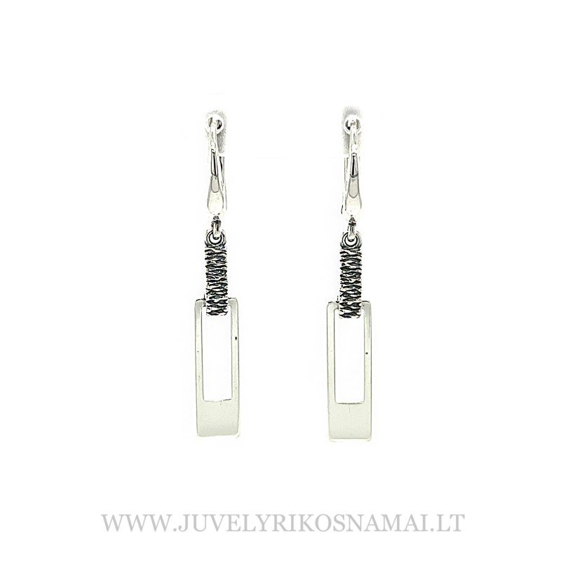 Sidabriniai kabantys auskarai